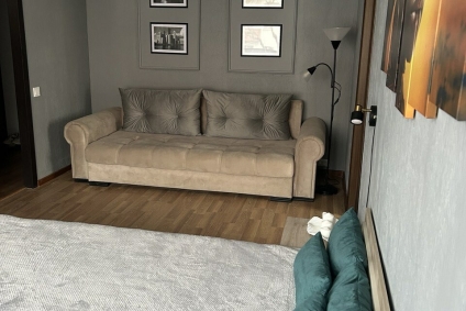 Квартира на сутки, часы